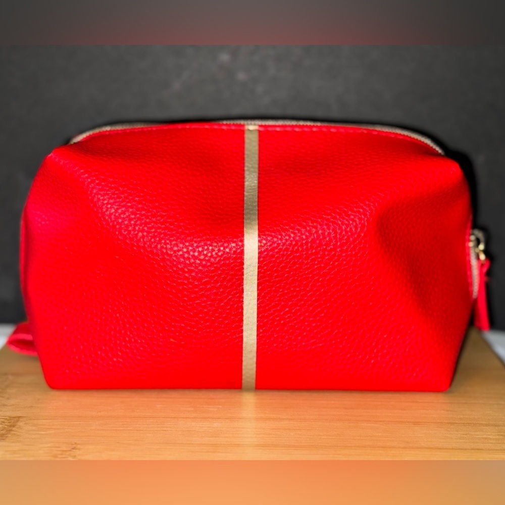 Shiseido Makeup Bag and mini bundle - Picture 3 of 4